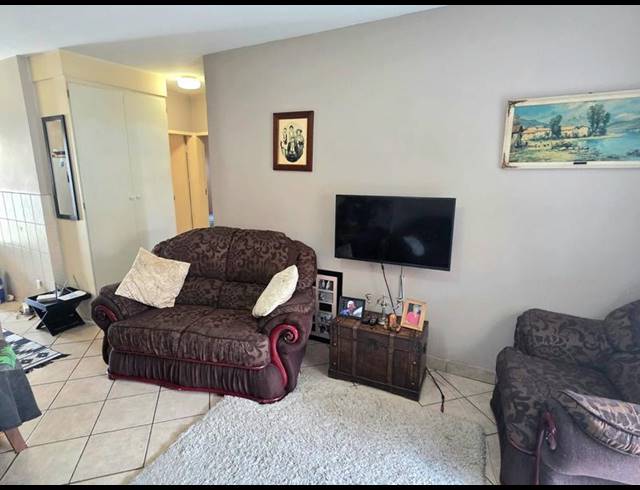 2 BEDROOM TOWNHOUSE FOR SALE IN CELTISDAL